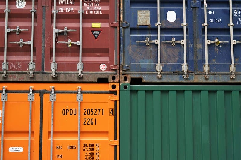 Deploying a scalable web application with Docker and Kubernetes